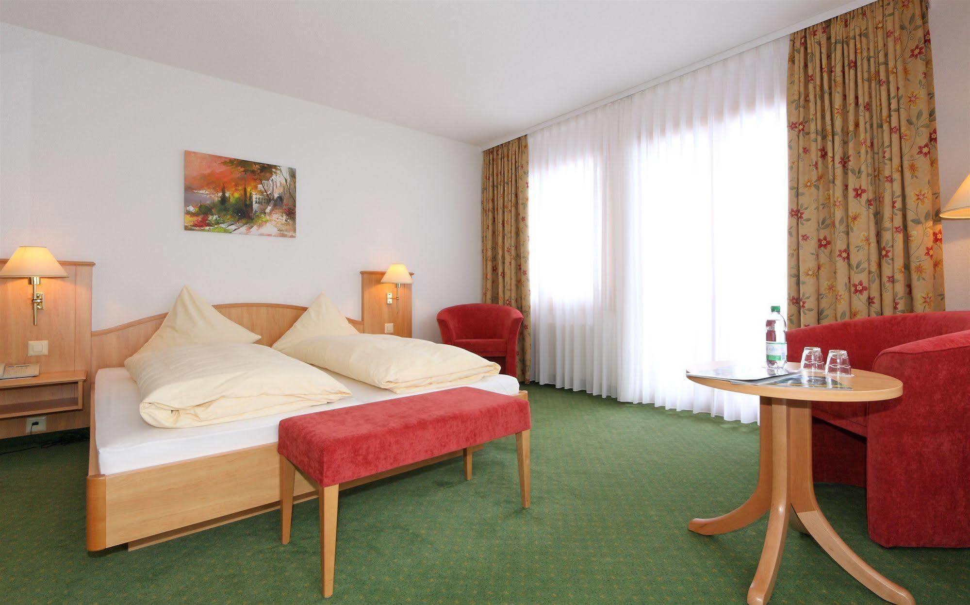 Bernerhof Swiss Quality Hotel Кандерштег Номер фото